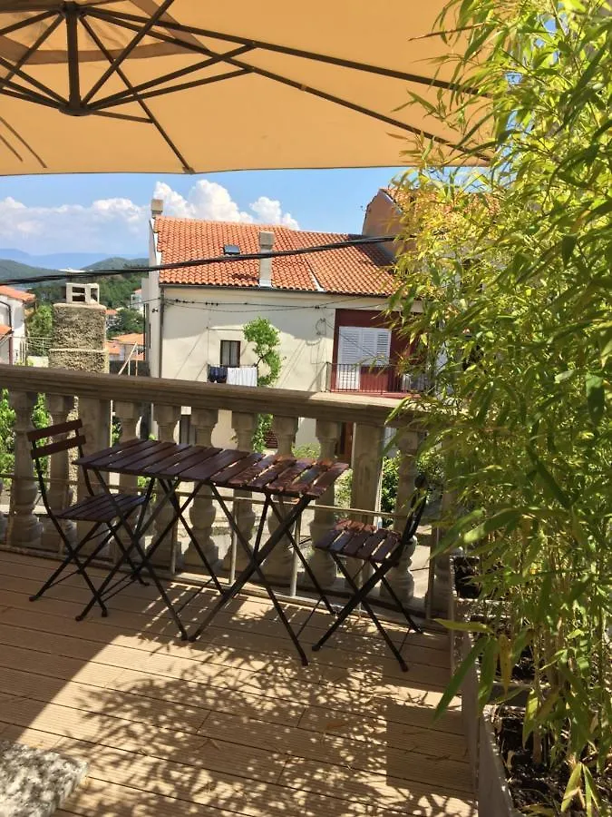 Ferienhaus Romantic Stone House In Historic Center Of Vrbnik Kroatien